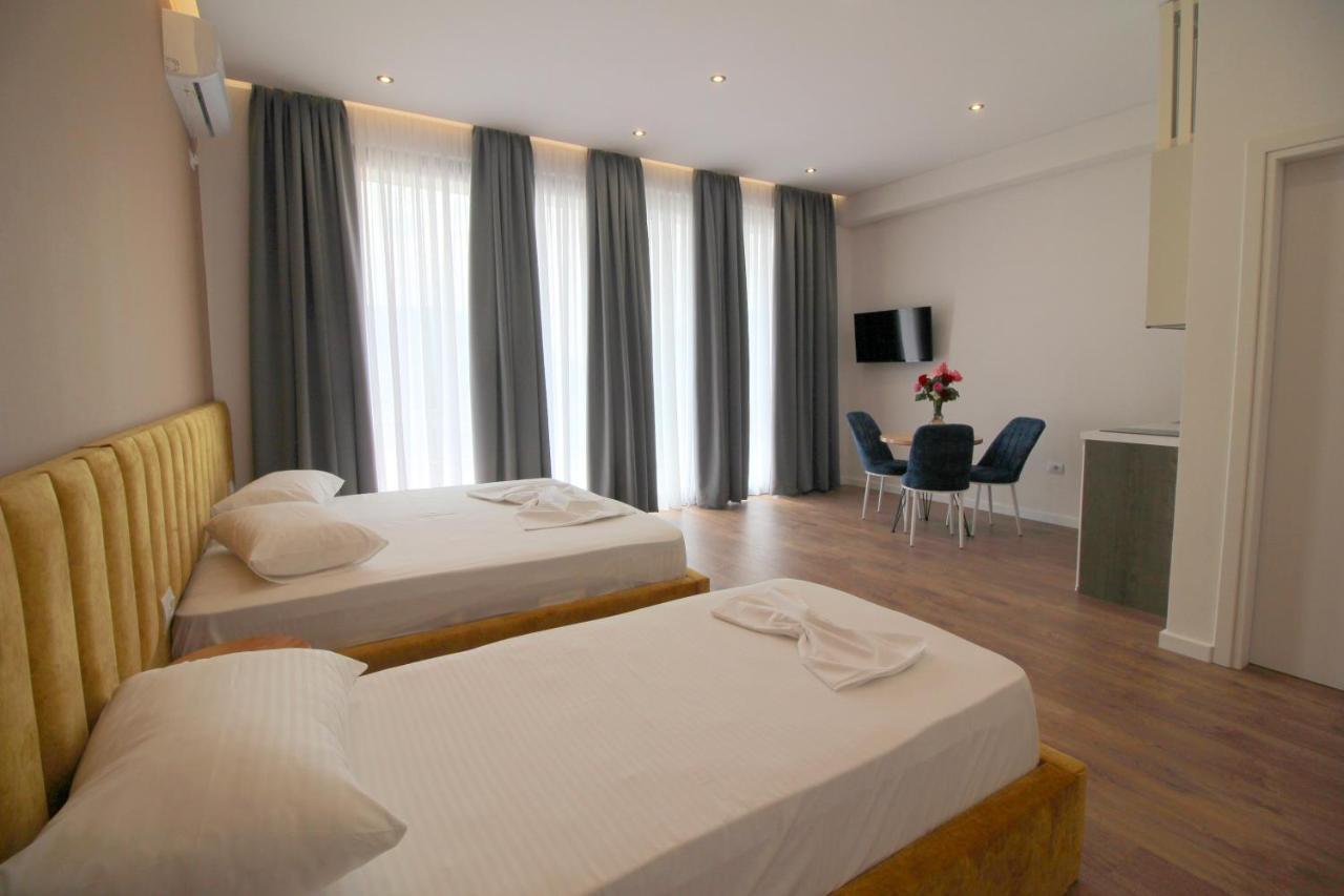 Juer Hotel Bajkaj Exterior foto