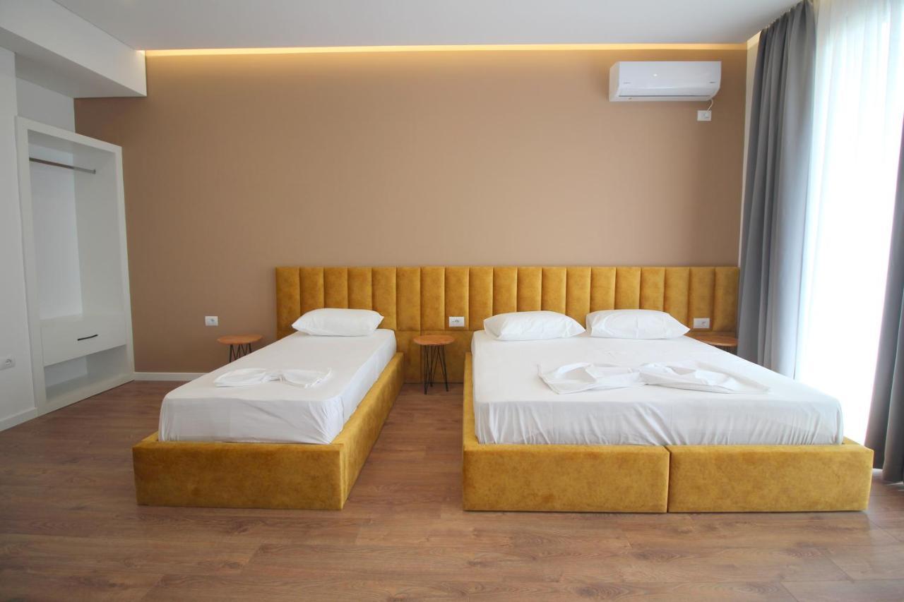 Juer Hotel Bajkaj Exterior foto